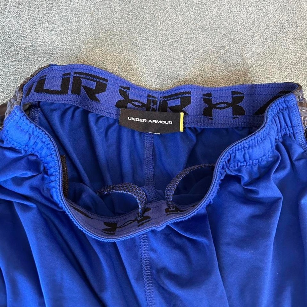 Under Armour Heat Gear Athletic Shorts.‎ 2 Hand Pockets. Loose Fit. Size YLG - Picture 6 of 6